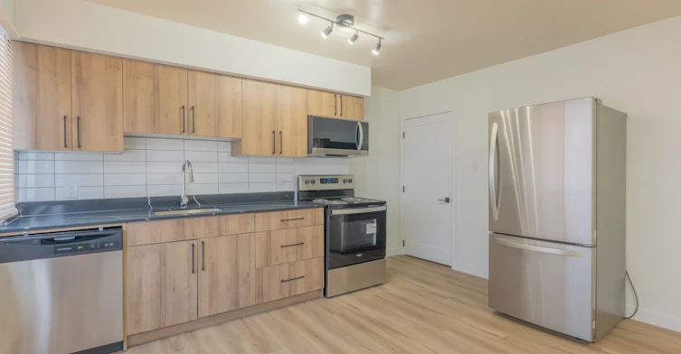 12921-8217 130 Avenue, Edmonton, AB, T5E 0R1