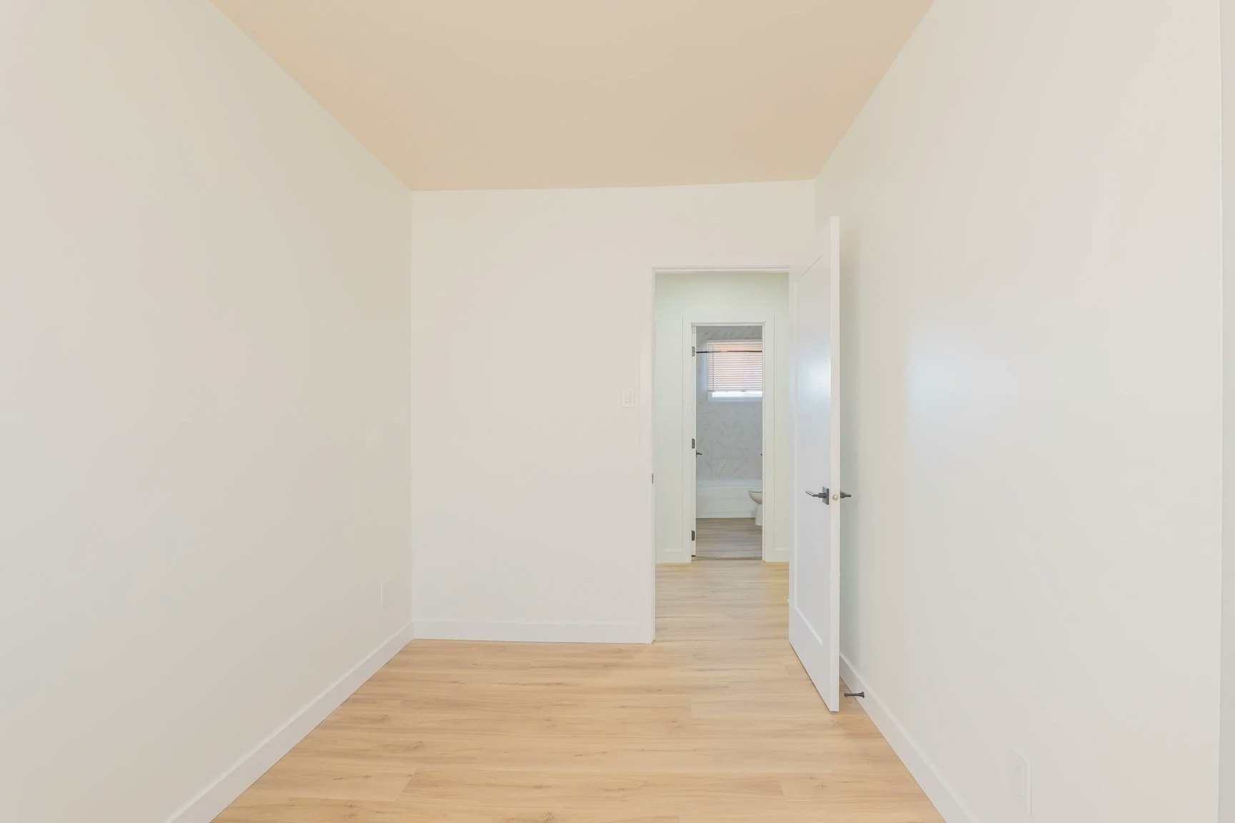 12921-8217 130 Avenue, Edmonton, AB, T5E 0R1 - 26