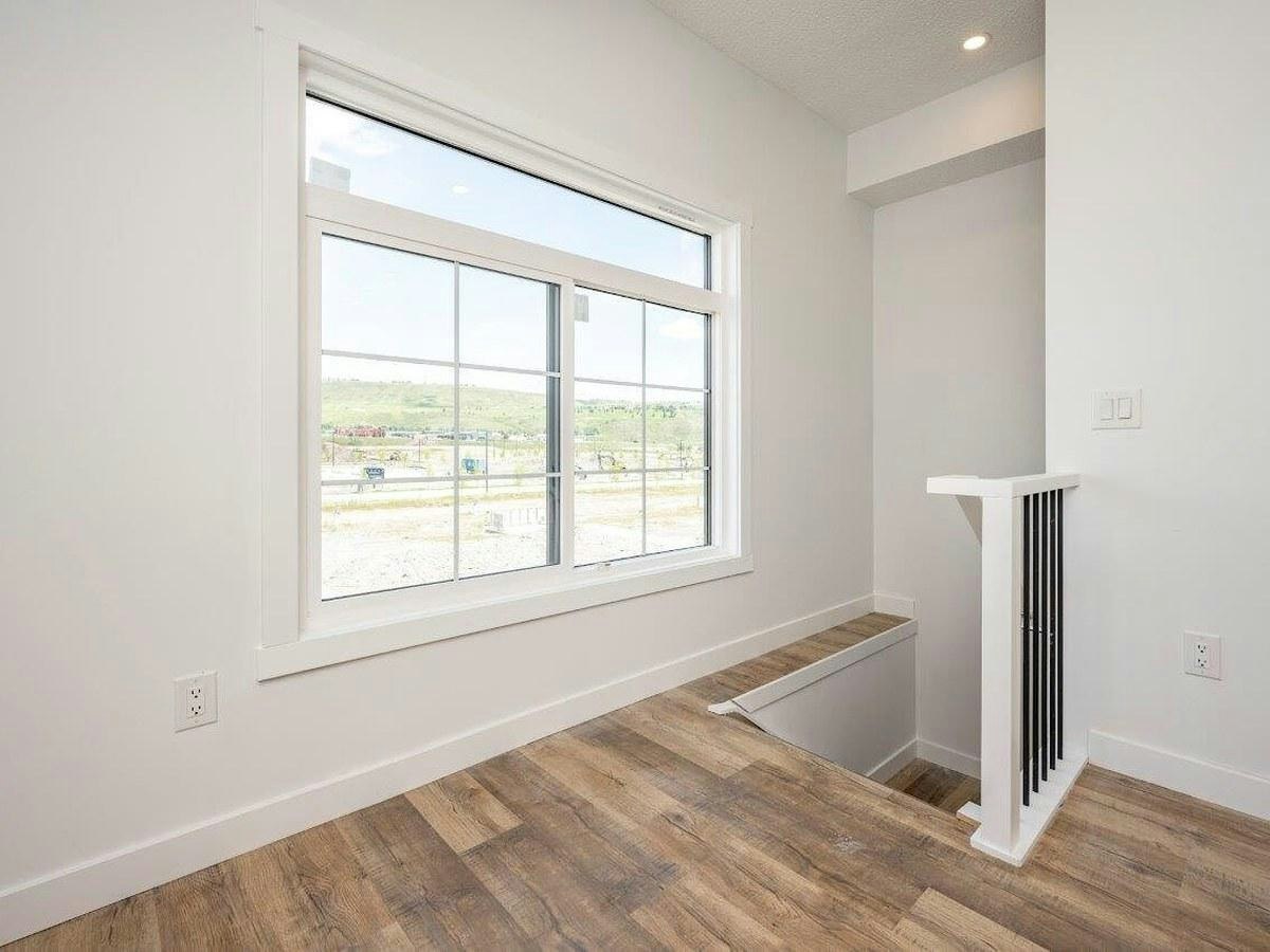 115-156 Park Street, Cochrane, AB, T4C 3H3 - 5