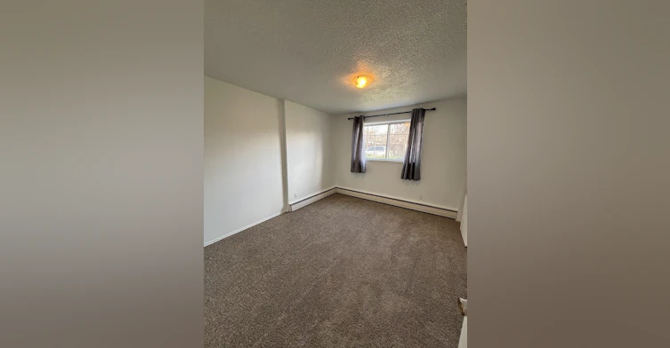 103-3607 118 Avenue Northwest, Edmonton, AB, T5W 0X8 - 9