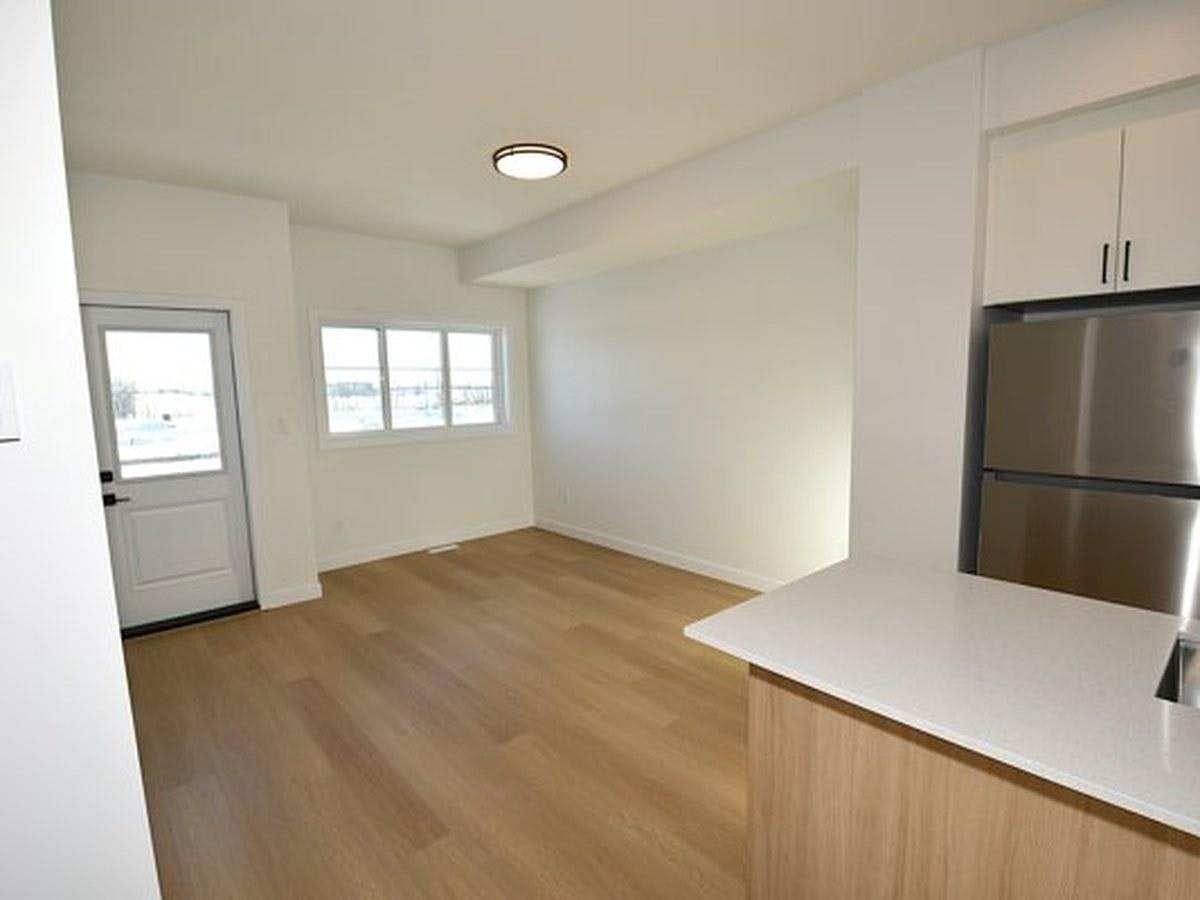 45-18120 28 Avenue Southwest, Edmonton, AB, T6W 4V2 - 12