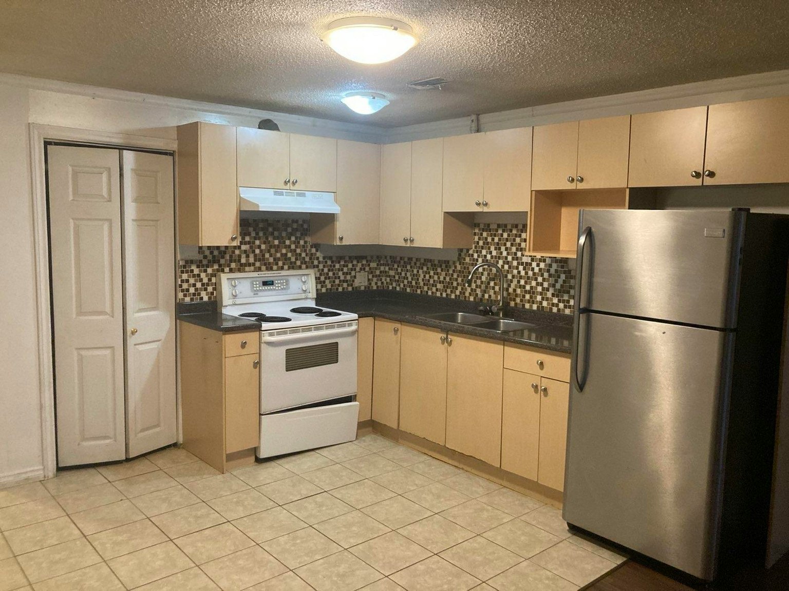 LOWER-2165 Prairie Avenue, Port Coquitlam, BC, V3B 1V6 - 5
