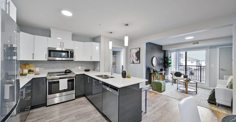 611-15 Cooper's Town Road, Winnipeg, MB - 4