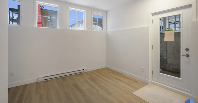 2-718 D'aylmer Chemin, Gatineau, QC, J9H 5T2 - 5