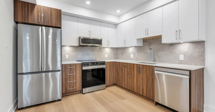 111-4575 Granville Street, Vancouver, BC, V6H 0E1 - 5