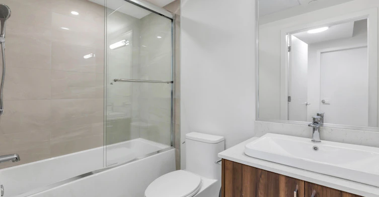 111-4575 Granville Street, Vancouver, BC, V6H 0E1 - 11