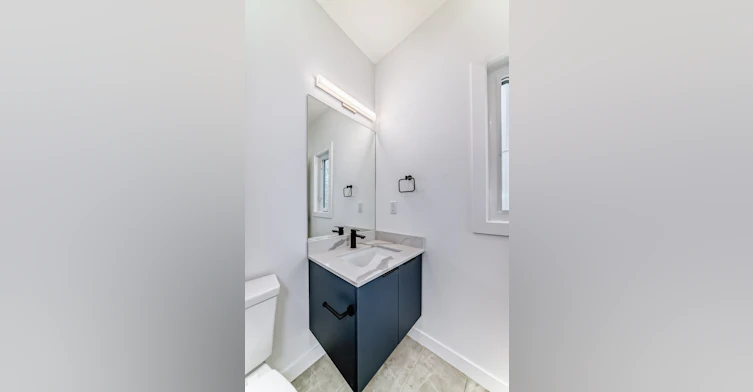 9013 93 Street Northwest, Edmonton, AB, T6C 3T3 - 22