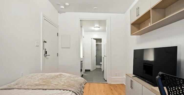 18-3436 Aylmer Rue, Montréal, QC, H2X 2B6 - 8
