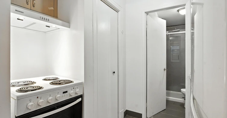 18-3436 Aylmer Rue, Montréal, QC, H2X 2B6 - 6