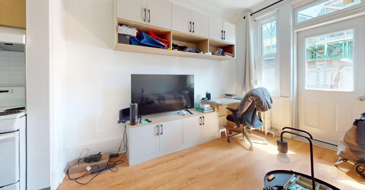 32-3436 Aylmer Rue, Montréal, QC, H2X 2B6 - 3