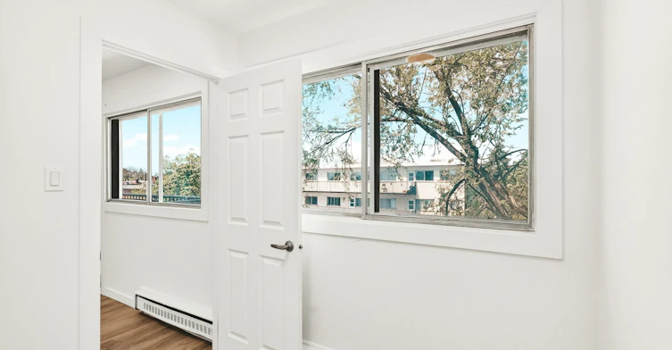 6050-316-6965 De Choisy Rue, Montréal, QC, H1T 2J6 - 6