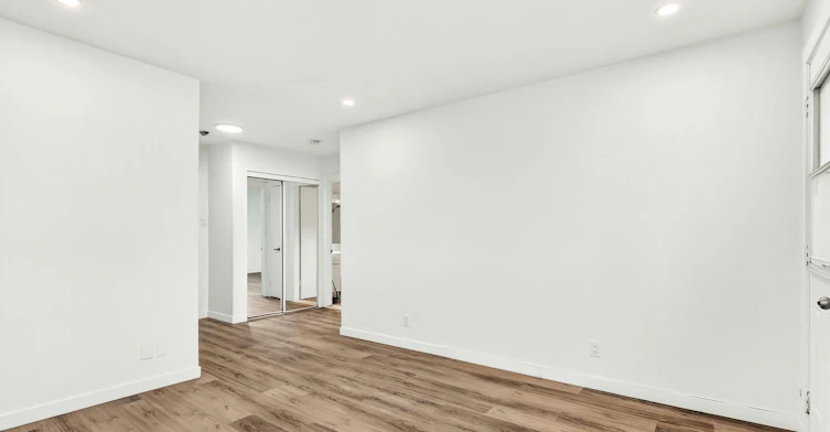 6050-316-6965 De Choisy Rue, Montréal, QC, H1T 2J6 - 2