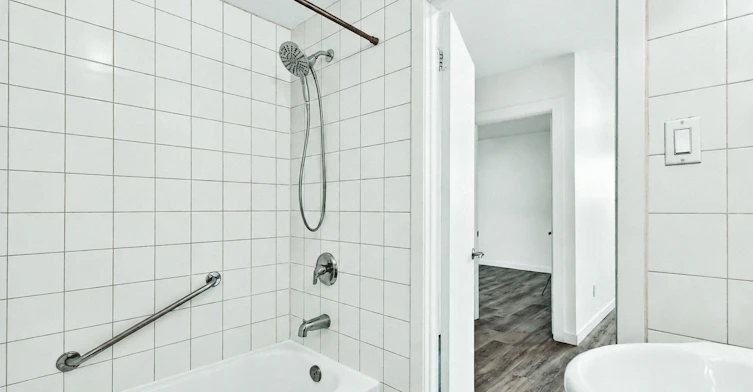6840-308-6965 De Choisy Rue, Montréal, QC, H1T 2J6 - 16