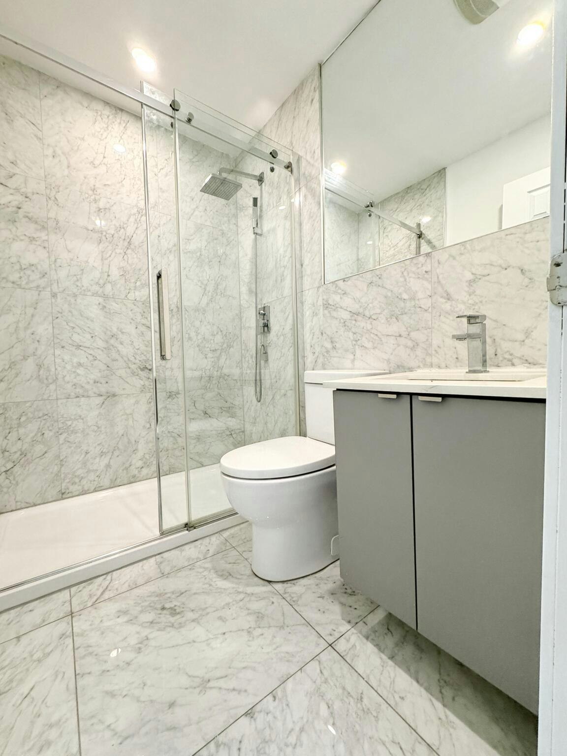 11 - 5205-5205  Avenue, Montréal, QC, H1Y 2Z8 - 3