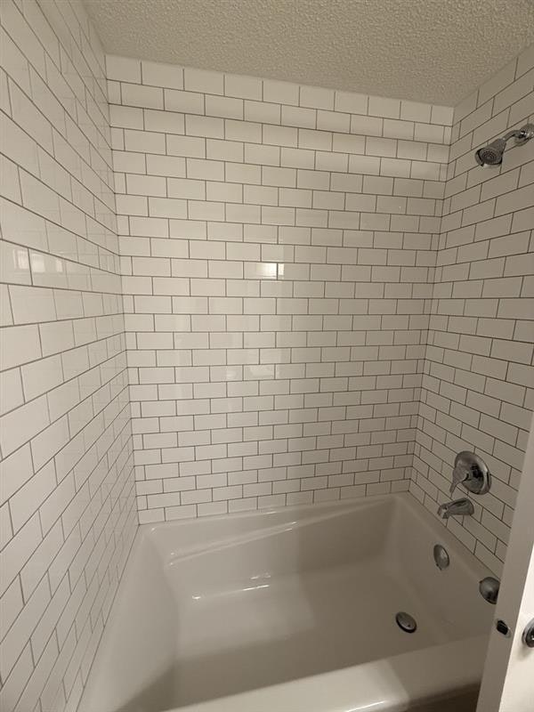 252 Marquis Boulevard NW, Edmonton, AB, T5Y 4K4 - 25