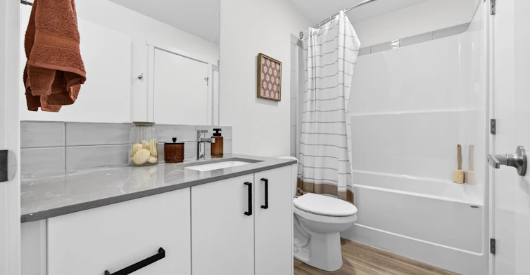 205 Greenbriar View Northwest, Calgary, AB, T3B 6S9 - 6