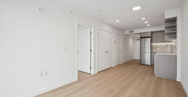 401-5670 Cambie Street, Vancouver, BC, V5Z 0P2 - 4