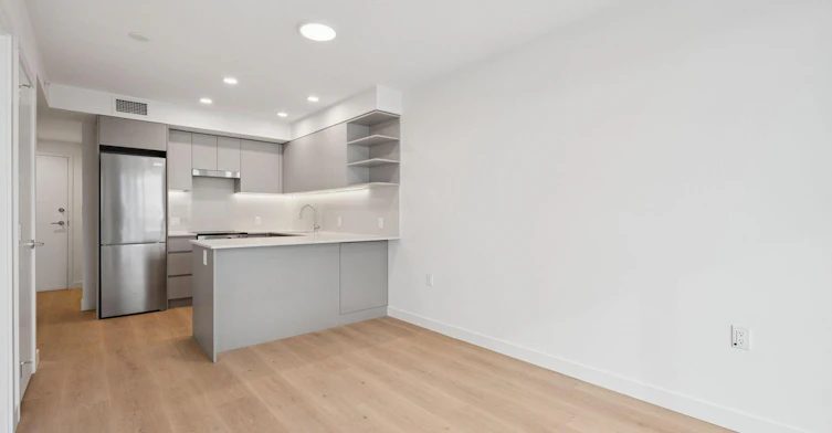 404-5670 Cambie Street, Vancouver, BC, V5Z 0P2 - 6