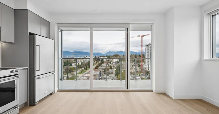 402-5670 Cambie Street, Vancouver, BC, V5Z 0P2 - 2