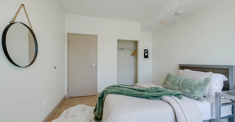 20 University Avenue East, Waterloo, ON, N2J 2V7 - 23