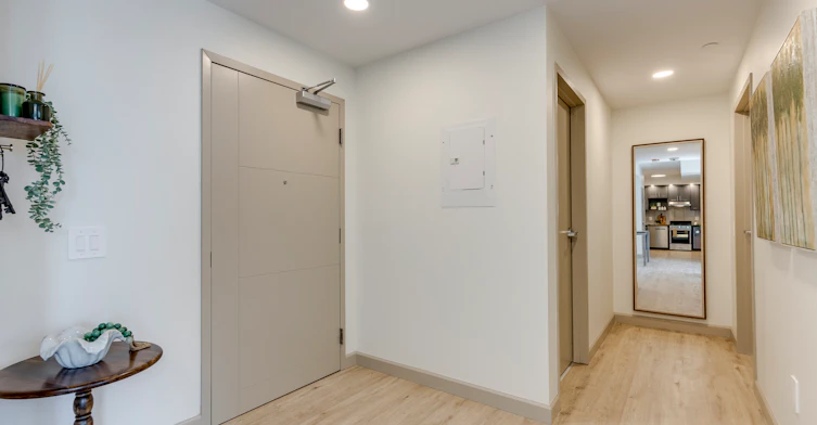 20 University Avenue East, Waterloo, ON, N2J 2V7 - 9