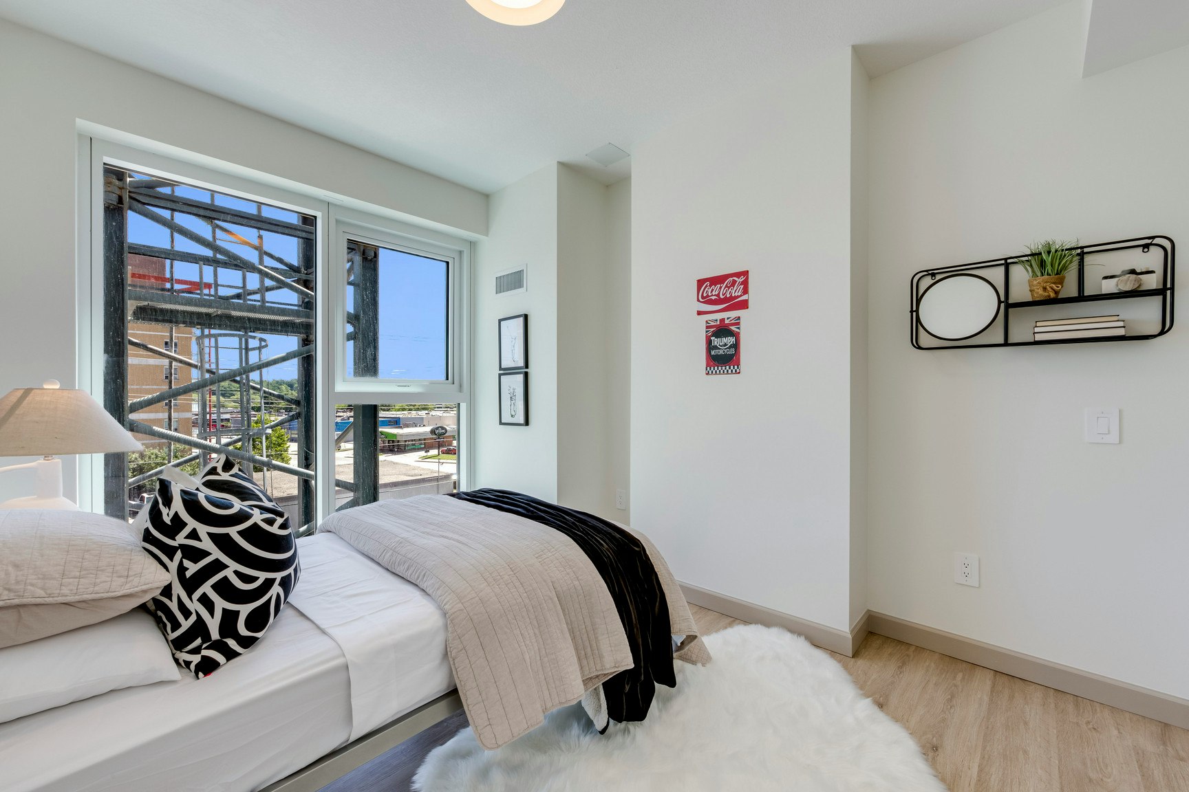 20 University Avenue East, Waterloo, ON, N2J 2V7 - 27