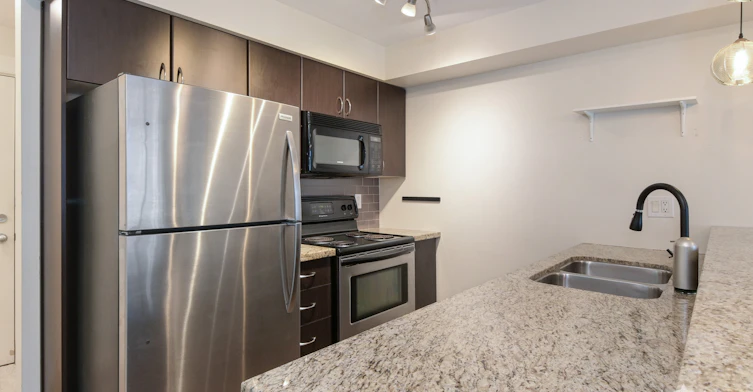 211-2515 Park Drive, Abbotsford, BC, V2S 0B2 - 9