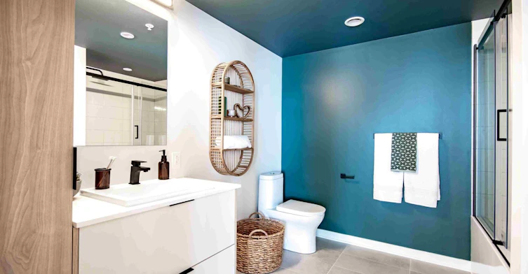 3440 Saint Elzéar Boulevard West, Laval, QC, H7P 0M1 - 9