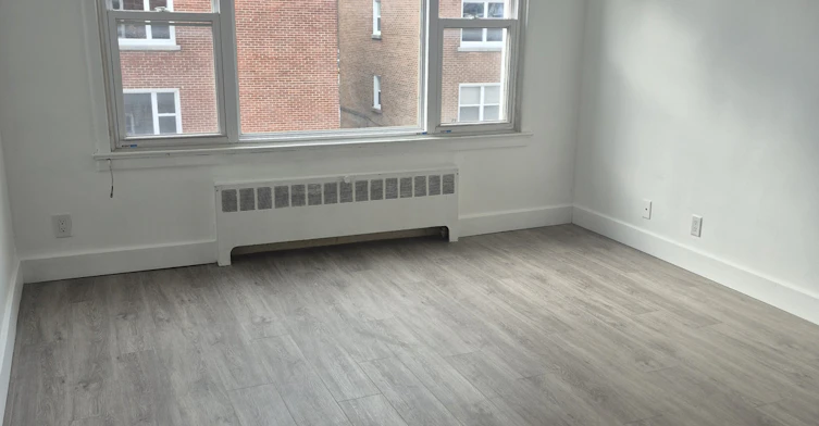 649 Rideau Street, Ottawa, ON, K1N 8T1 - 4