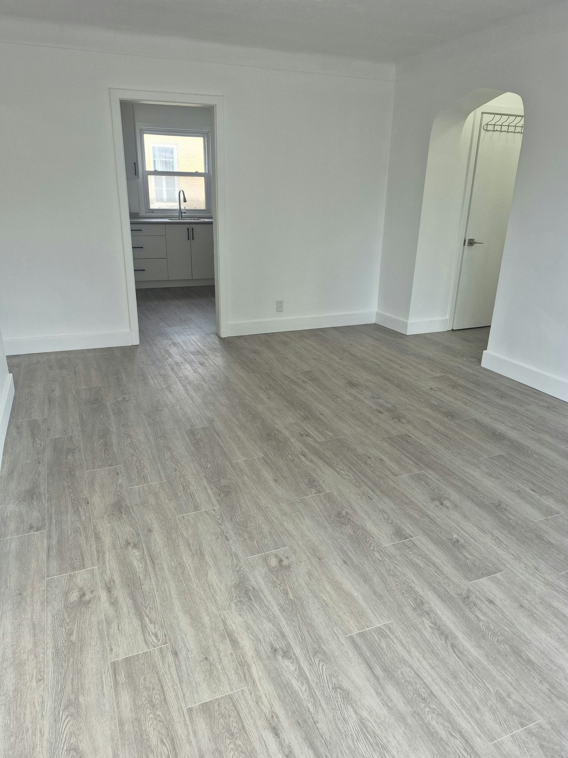 1-649 Rideau Street, Ottawa, ON, K1N 8T1 - 5