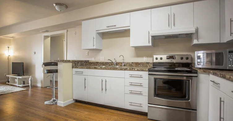 1291 Mceachern Drive, Regina, SK, S4R 8H3 - 7