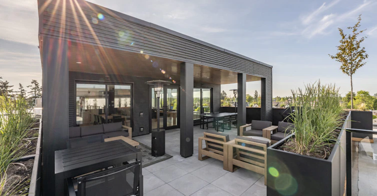 2650 E 41st Avenue, Vancouver, BC, V5R 2W7 - 28