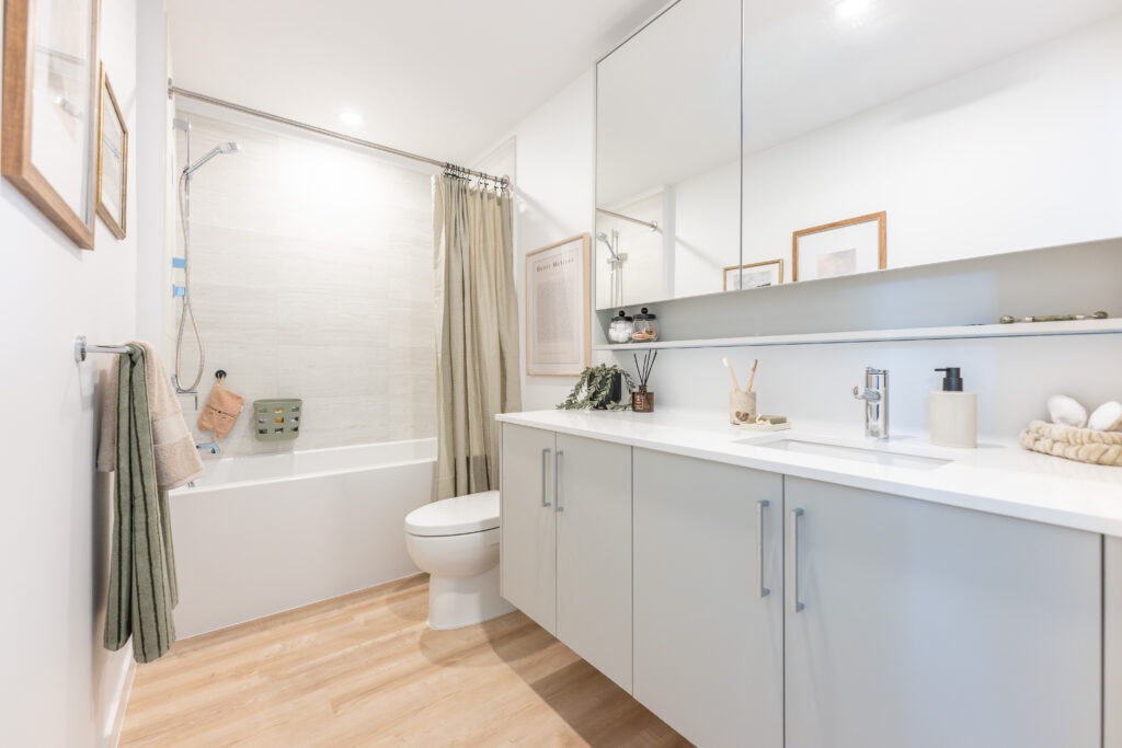 7 (Townhome)-2650 E 41st Avenue, Vancouver, BC, V5R 2W7 - 7