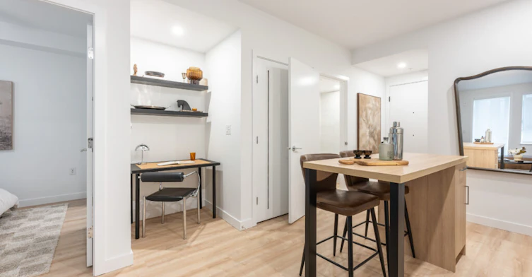 563-2650 E 41st Avenue, Vancouver, BC, V5R 2W7 - 10
