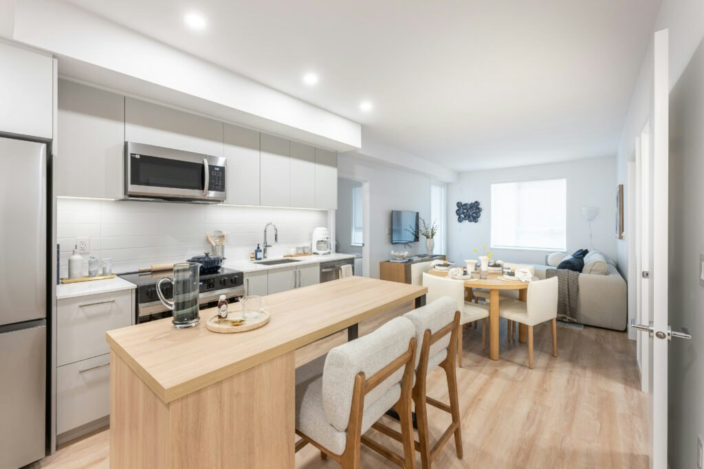 303-2650 E 41st Avenue, Vancouver, BC, V5R 2W7 - 10