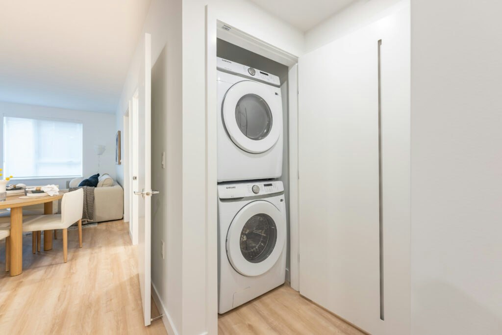 303-2650 E 41st Avenue, Vancouver, BC, V5R 2W7 - 8