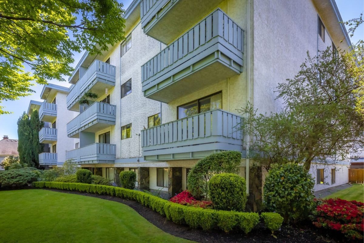 477 Superior Street, Victoria, BC, V8V 1T5 - 2