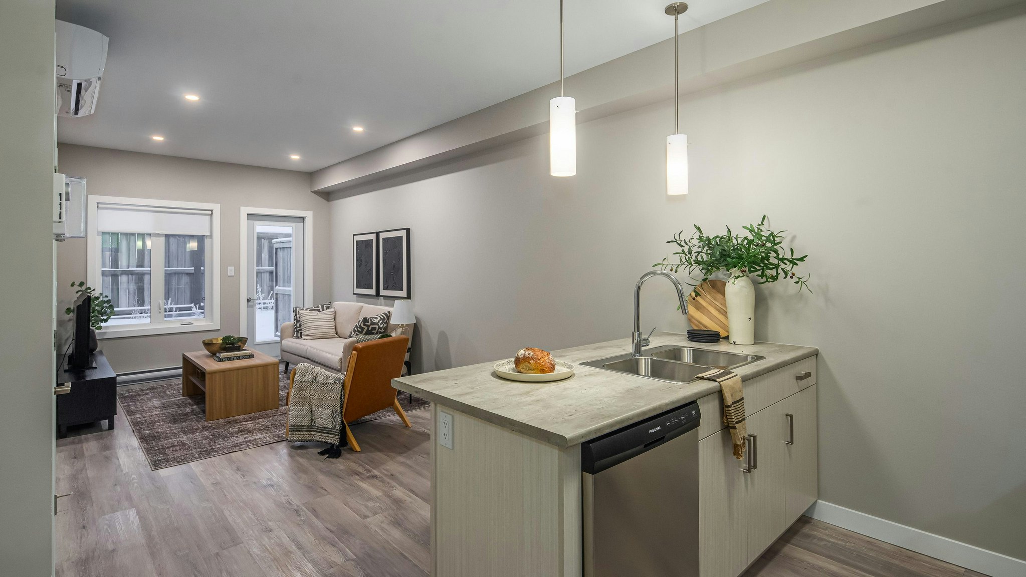 1039 Provincial Trunk Highway, Ile Des Chenes, MB, R0A 0T1 - 6