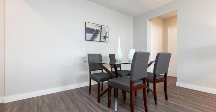 0205-4340 Bloor Street West, Toronto, ON, M9C 2A6 - 5