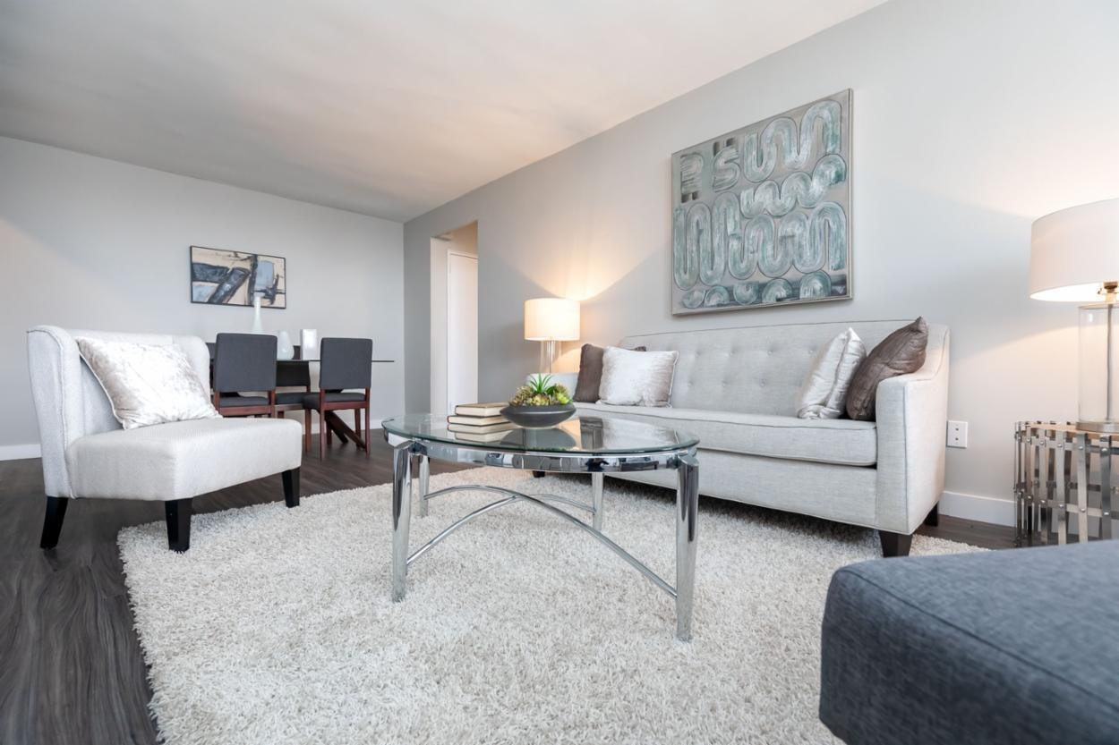 0506-4340 Bloor Street West, Toronto, ON, M9C 2A6