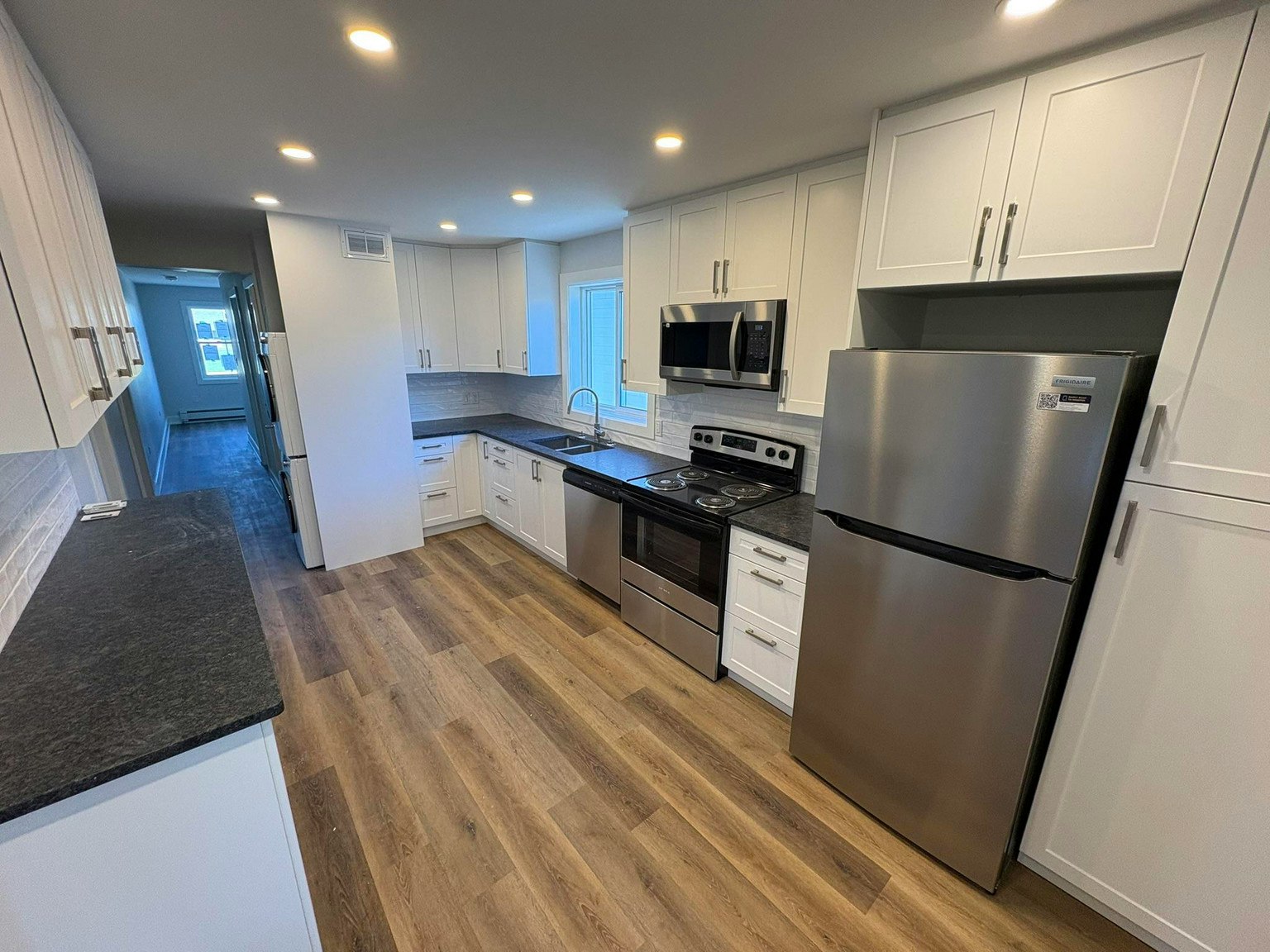 2-476 Division Street, Kingston, ON, K7K 4B1 - 2