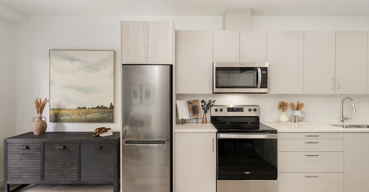 2762 Lonsdale Avenue, North Vancouver, BC, V7N 3J1 - 6