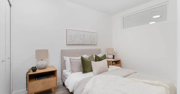 2762 Lonsdale Avenue, North Vancouver, BC, V7N 3J1 - 9