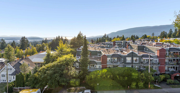 2762 Lonsdale Avenue, North Vancouver, BC, V7N 3J1 - 20
