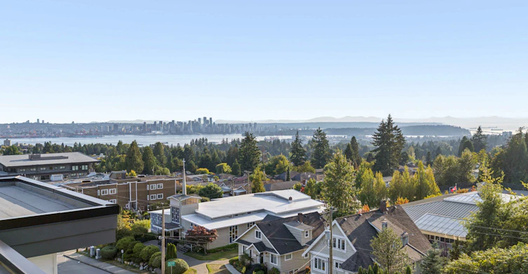 2762 Lonsdale Avenue, North Vancouver, BC, V7N 3J1 - 22
