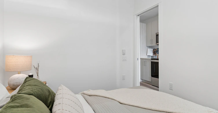 2762 Lonsdale Avenue, North Vancouver, BC, V7N 3J1 - 6
