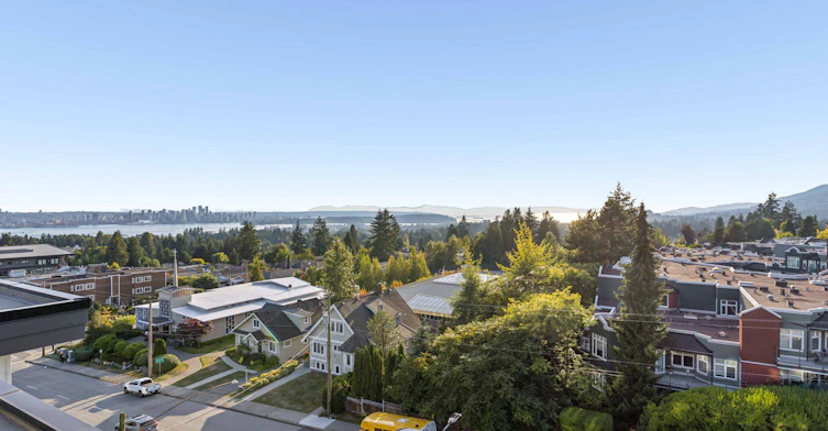 2762 Lonsdale Avenue, North Vancouver, BC, V7N 3J1 - 24