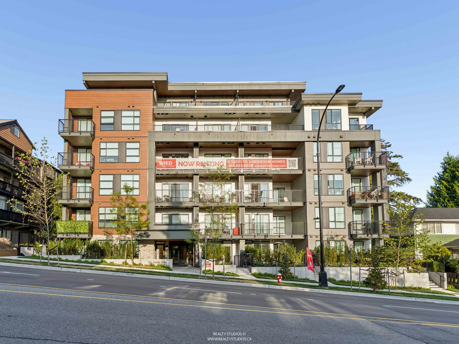 2762 Lonsdale Avenue, North Vancouver, BC, V7N 3J1 - 27