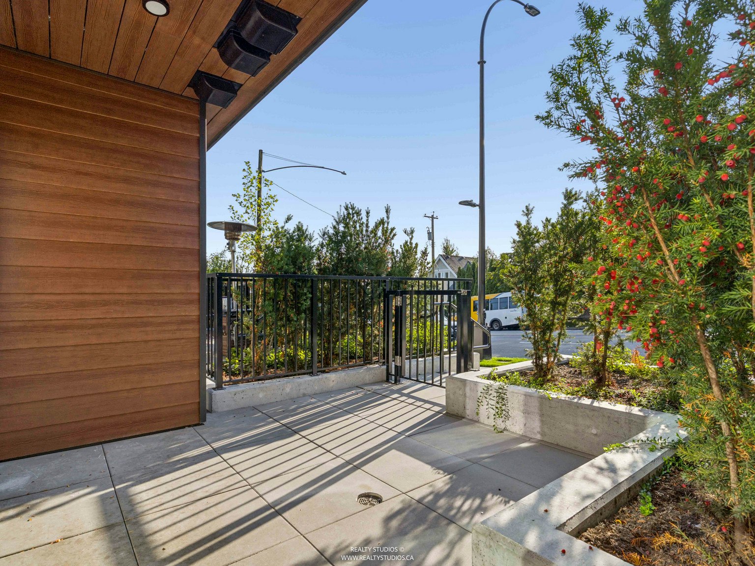 2762 Lonsdale Avenue, North Vancouver, BC, V7N 3J1 - 29