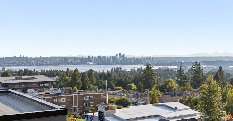 2762 Lonsdale Avenue, North Vancouver, BC, V7N 3J1 - 23